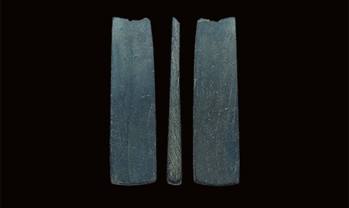 Culture matérielle de l’Épigravettien sicilien : ornements et outils provenant de la tranchée M, grotte de San Teodoro (Acquedolci, Messine)